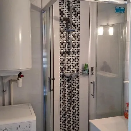 Apartment A 100m De La Et De La Piscine