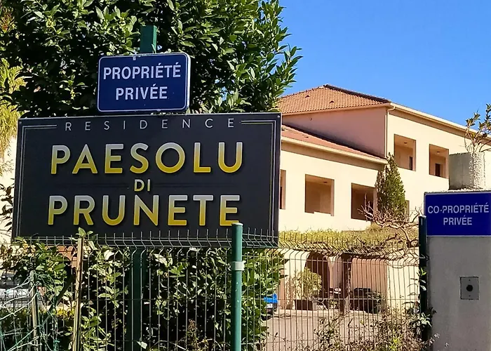 A 100m De La Et De La Piscine * Cervione
